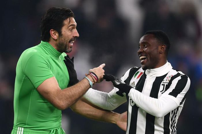 Gianluigi Buffon: Kwadwo Asamoah pays tribute to Italy goalkeeper as he retires