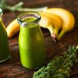 Kale and banana smoothie