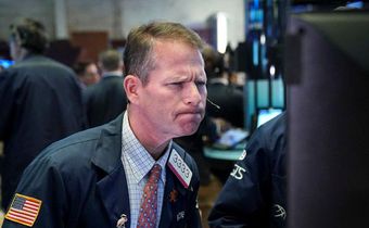 trader confused
