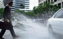 No splashing pedestrians in Japan [Yallamotor]