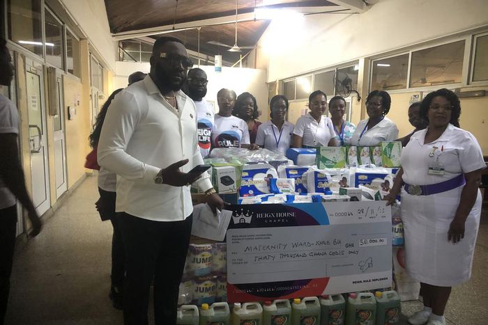 Prophet Eric Boahen donates to Korle-Bu Maternity Ward
