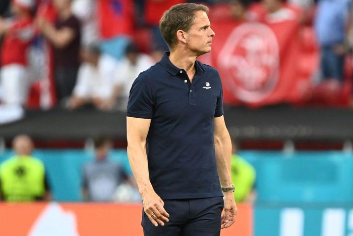 Frank de Boer has left his job as coach of the Netherlands after their last-16 exit