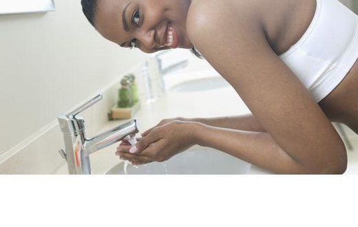 Get clear and glowing skin without skincare routine