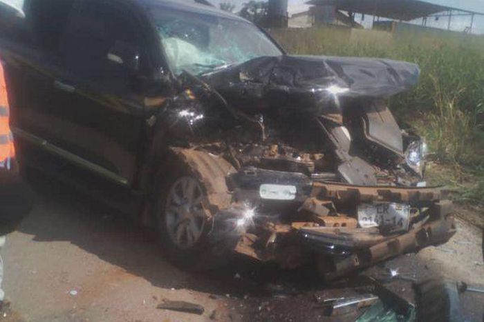 ___9066346___2018___11___3___15___DrFUHydXQAEsxl4