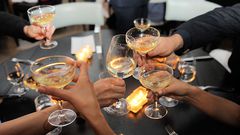 11 signs you're about to get a holiday bonus