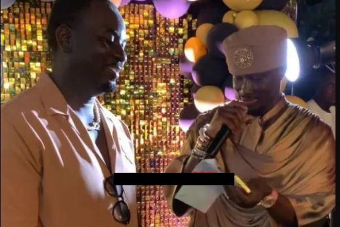 Jacob Caesar gifts his friend  a blank cheque