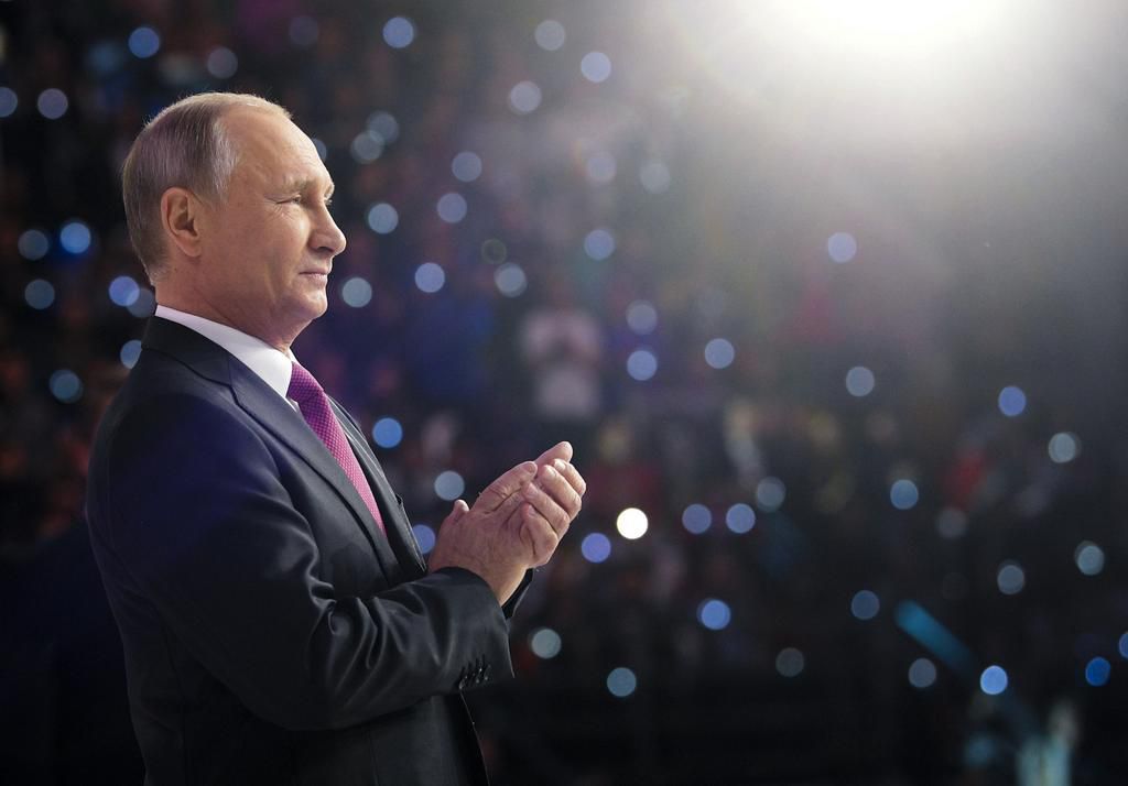Putin has 2, maybe 3, daughters he never talks about — here's everything we know about them