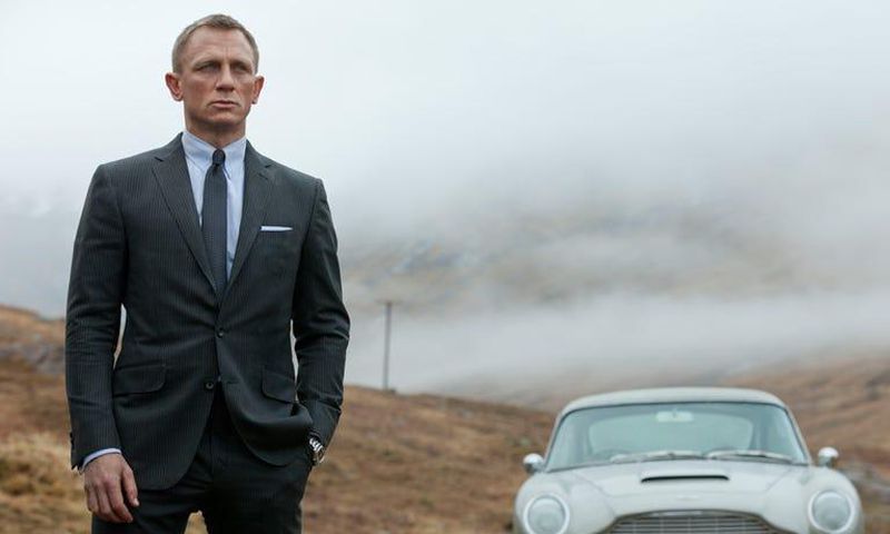 "Skyfall" (2012)