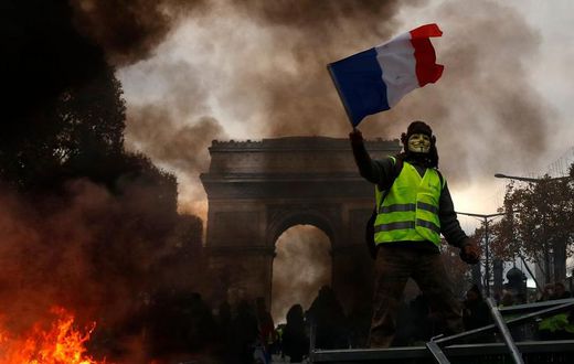 Paris demo arch  V