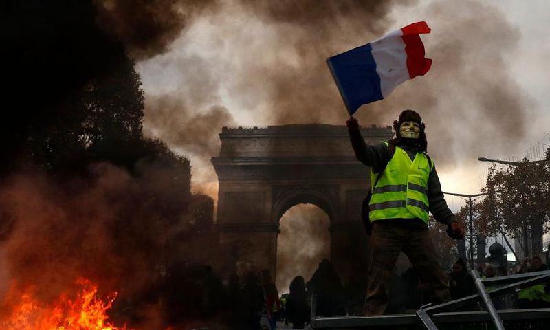 Paris demo arch  V