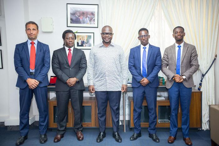 Michael O’Grantson-Agyapong, Chief Executive Officer of SuCasa Properties, second left, with Honourable Francis Asenso-Boakye, Minister of Works and Housing in the middle with other executives