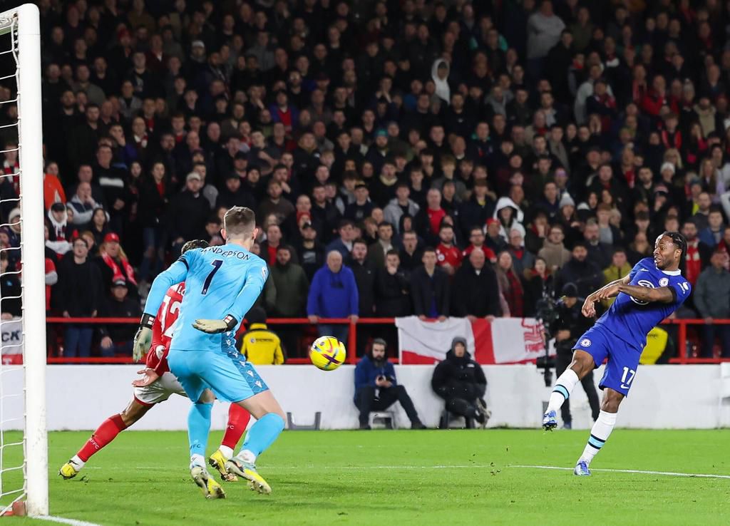 Raheem Sterling gave Chelsea the lead with a smart finish from close range