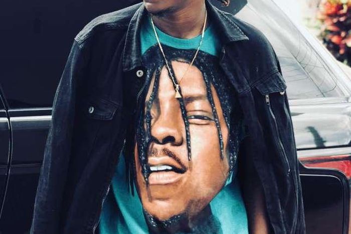 ___8988149___2018___10___17___12___Stonebwoy