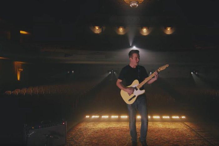 Fender American Performer