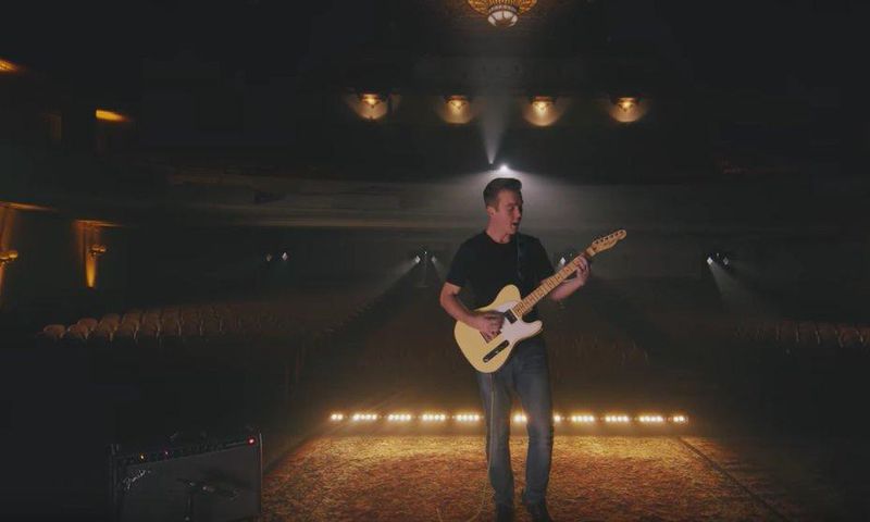 Fender American Performer