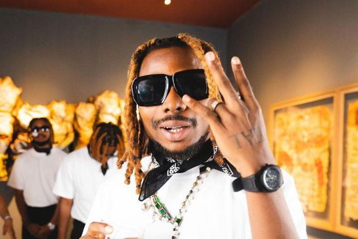 Asake in one of his music videos. (Naijaloaded)