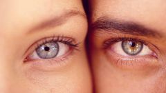 Men and women see colours differently [HuffPost]