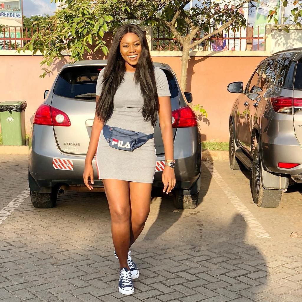 ___9103487___2018___11___14___11___Yvonne+2