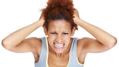 How to relieve an itchy scalp (Black Hair Information)