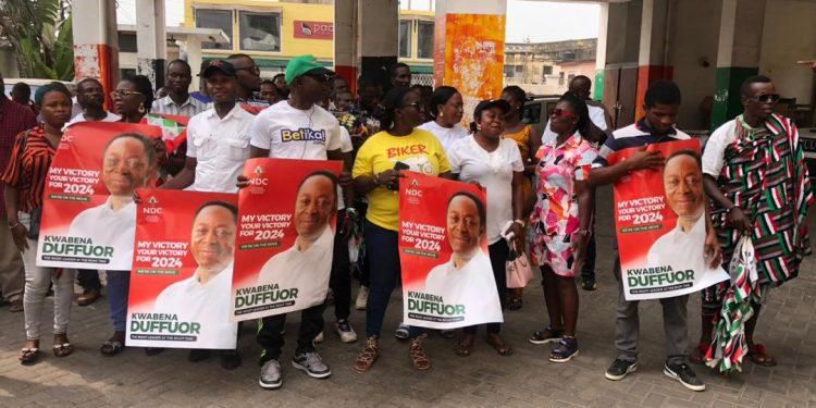Dr Duffuor's supporters