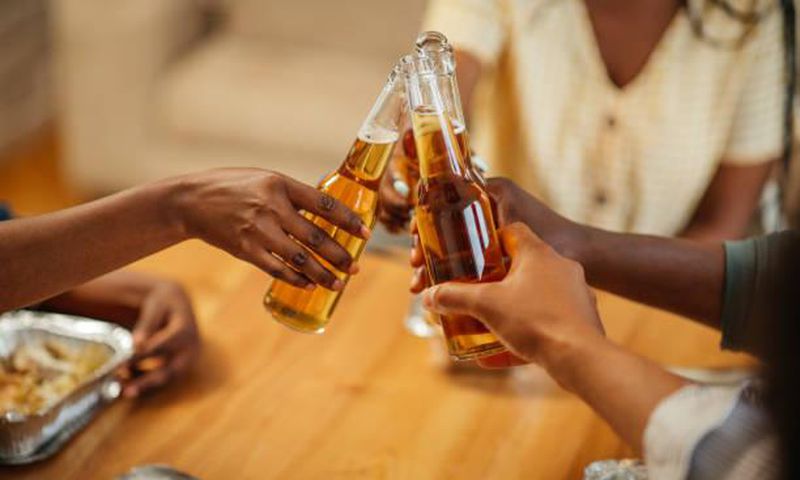 Healthy foods to eat before consuming alcohol