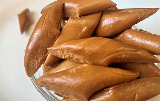 Condensed milk toffee