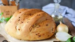 Onion bread