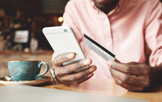 paying-bills-credit-card-debt-student-loans-mobile-banking