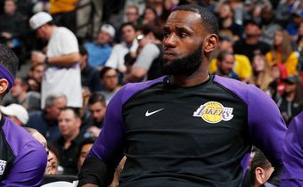 lebron james bench