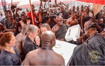 Otumfuo Osei Tutu II receives looted royal artefacts from US museums