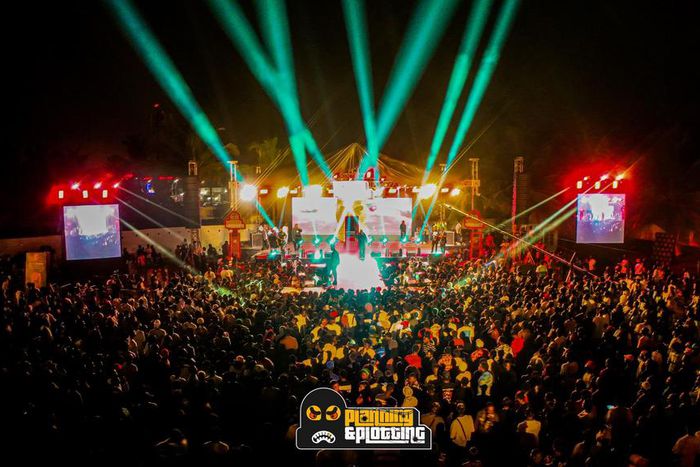 Planning & Plotting; Thousands attend Rapper Medikal’s  sold out concert