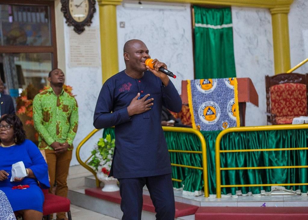 Showers of blessings as Uncle Ato rocks Kokomlemle Methodist Church