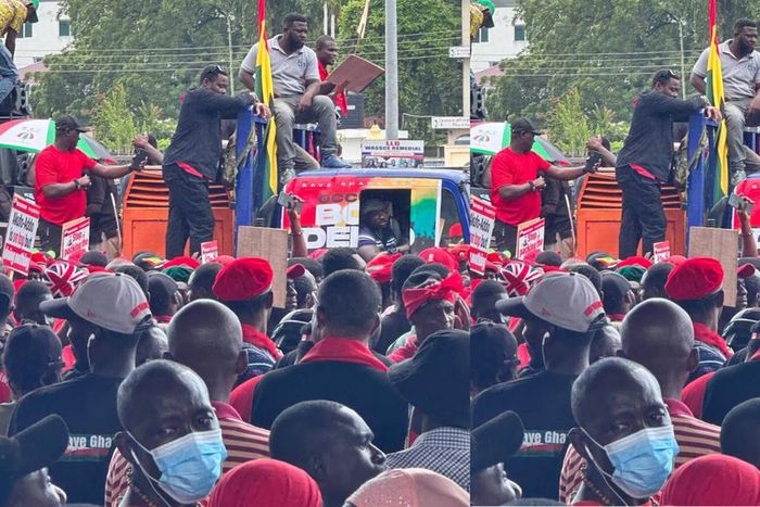 Ghanaians protest peacefully against Bank of Ghana but fail to present petition