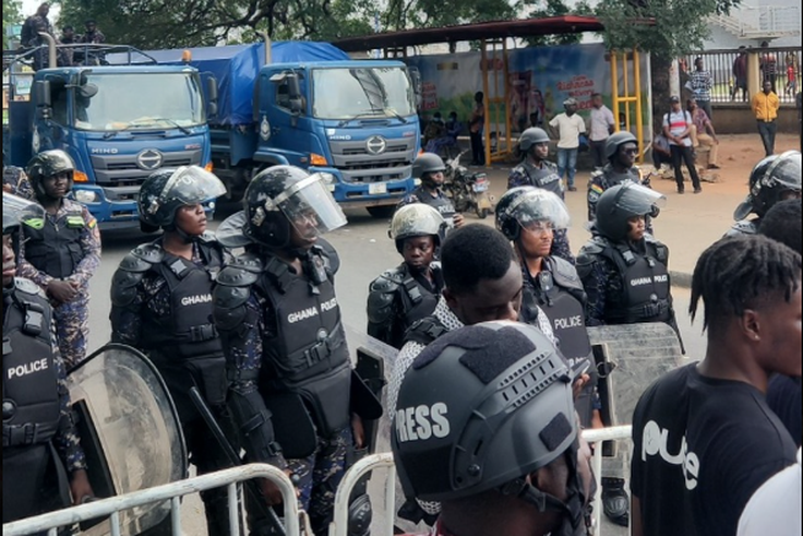 “Occupy Julorbi House”