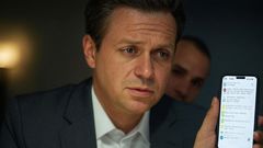 10 ways to detect if someone is spying on your phone