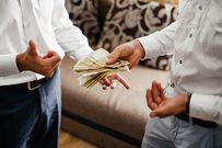 5 money mistakes you must avoid today as a young person – Don’t miss no. 4