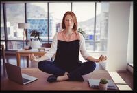 Here are 5 benefits of facial massage and how to do it properly