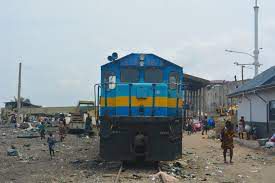 Motor rider tragically smashed to death by moving train at Avenor (video)