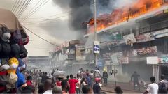 Dr Bawumia makes significant cash donation and cement to victims of Adum fire