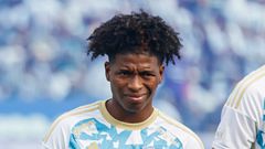 Terrified footballer hides under bed as wife and 5-year-old son are kidnapped