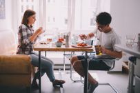 5 types of relationships you should never get into