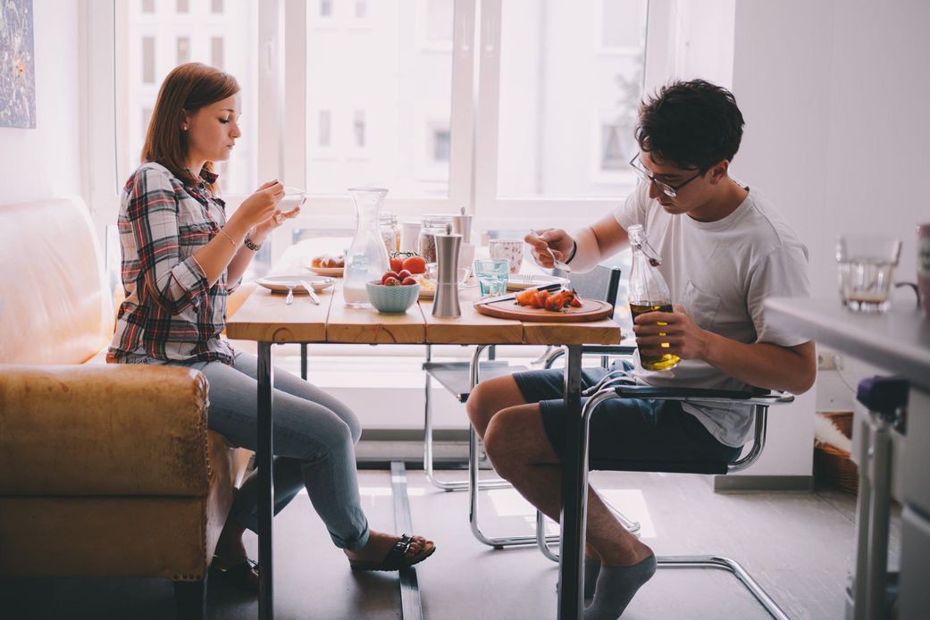 5 types of relationships you should never get into
