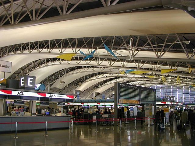 Top 10 Cleanest Airports in the World: 2025 Rankings