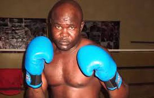 Boxer Bukom Banku explains why he was exchanging blows with ex-girlfriend
