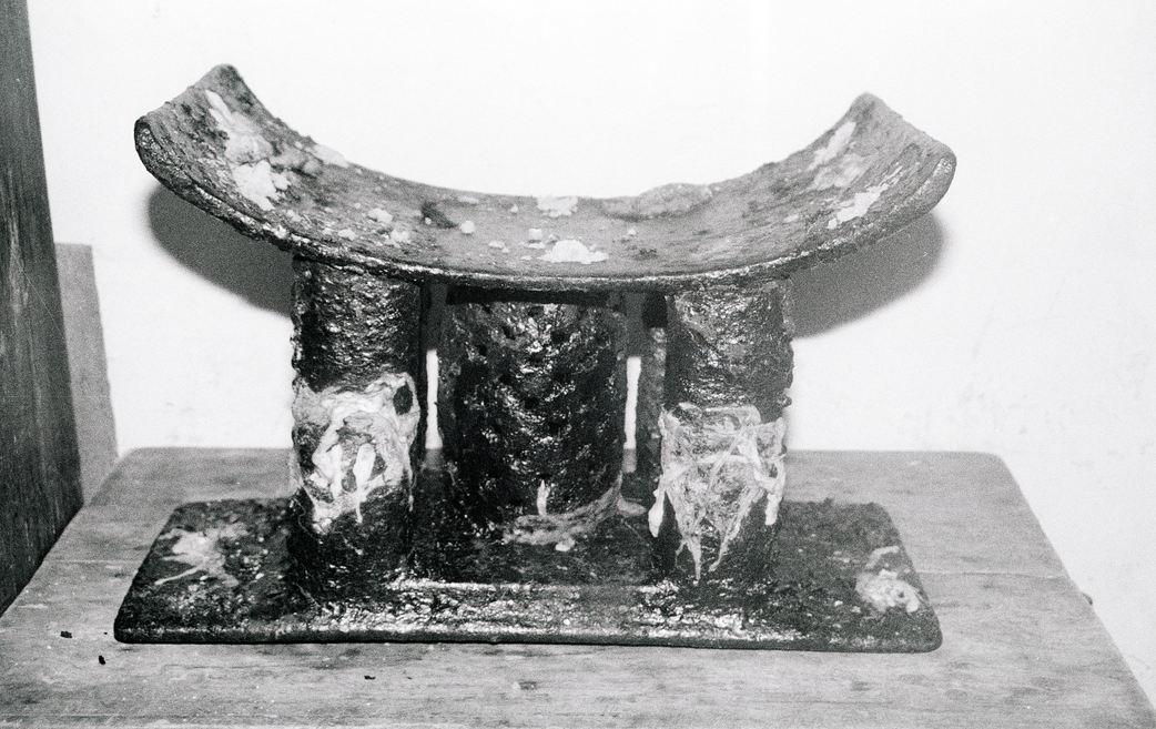 Residents in tears as thugs steal sacred stool, gold from Sokoban Krofrom palace