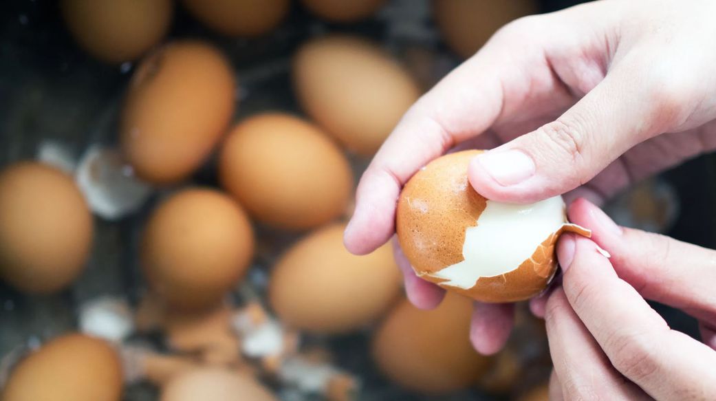 Here are 8 items you should never microwave