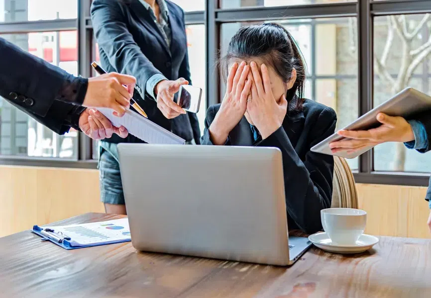 10 clear signs it’s time to quit your job and move on