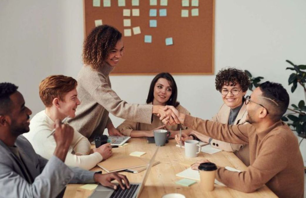 Here are 5 ways to master the art of office politics without losing your integrity