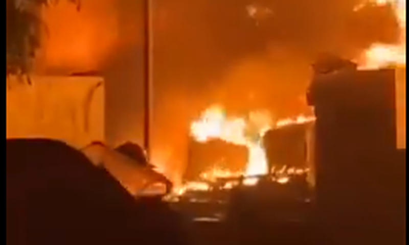 Massive fire destroys bush canteen at University of Ghana, Legon [Video]