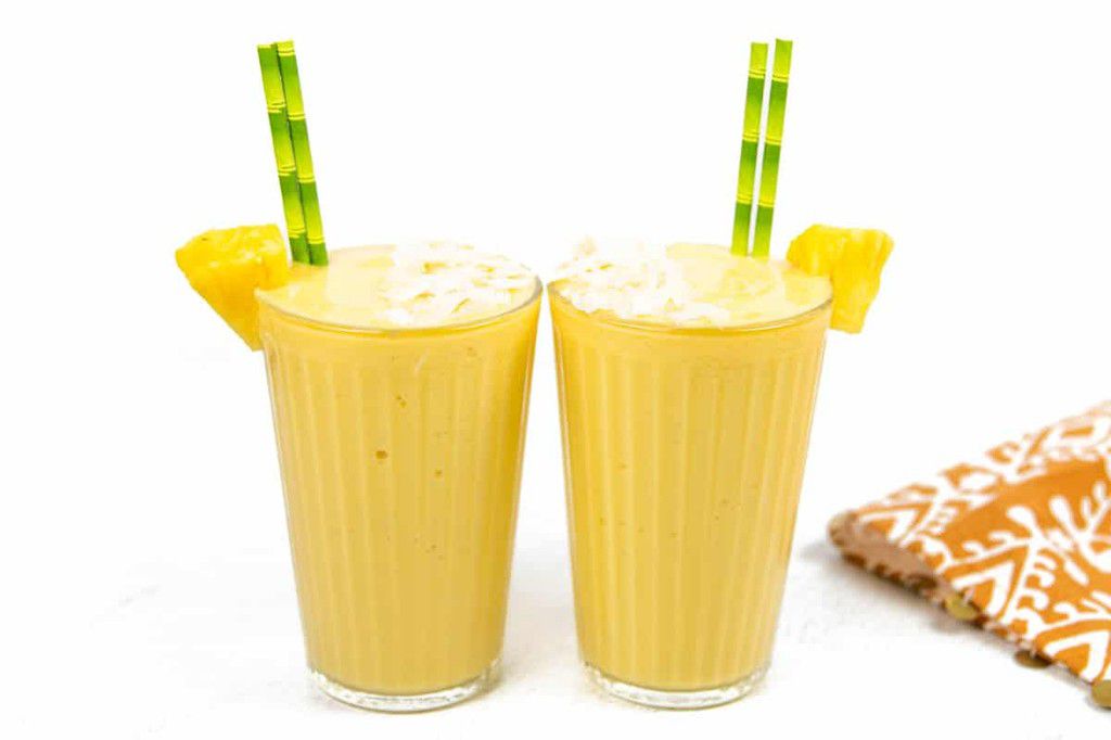 Mango and ginger smoothie [Feast+West]